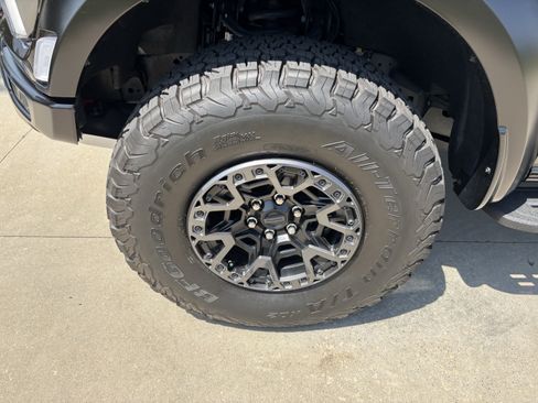 Used 2024 Ford F150 Raptor w/ Equipment Group 803A Raptor R AWD/4WD image 13