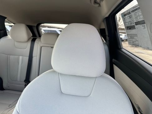 New 2026 Hyundai Tucson SEL FWD image 23