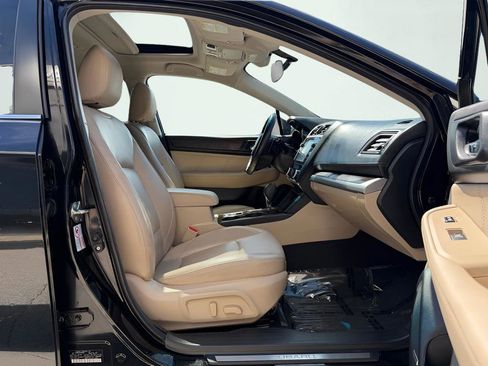 Used 2019 Subaru Outback 3.6R Limited w/ Popular Package #2 image 32