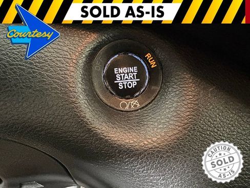 Used 2018 Jeep Cherokee Latitude Plus FWD image 27