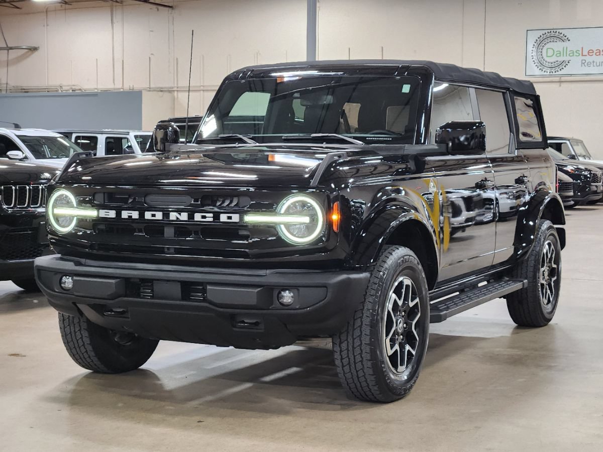 Used 2022 Ford Bronco Outer Banks AWD/4WD image 4