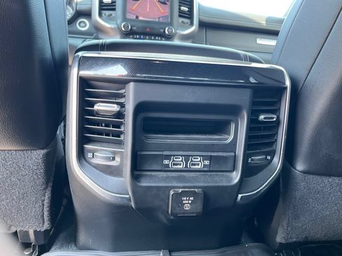 Used 2022 RAM 2500 Laramie w/ Night Edition AWD/4WD image 27