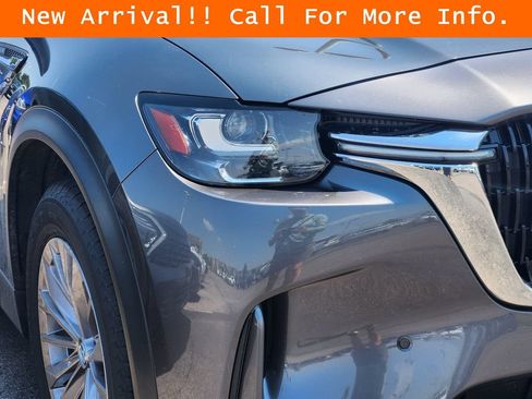 Used 2025 MAZDA CX-90 Plug-In Hybrid w/ Preferred AWD/4WD image 9