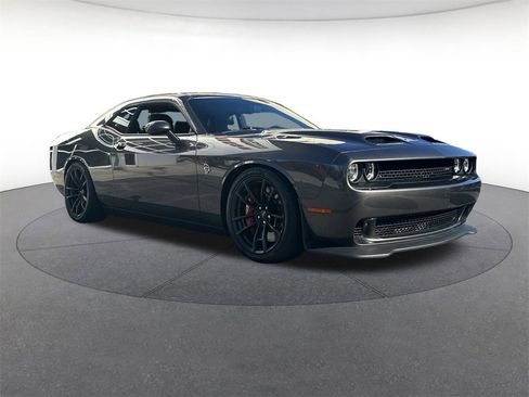 Used 2023 Dodge Challenger SRT Hellcat image 7