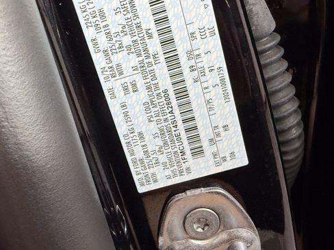 Certified 2025 Ford Escape SE FWD image 29