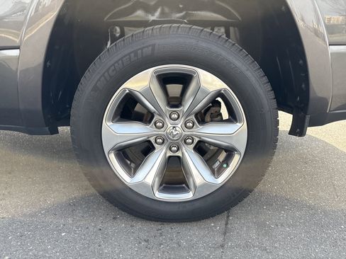 Used 2019 RAM 1500 Limited image 13