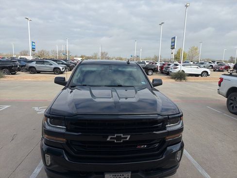 Used 2019 Chevrolet Silverado 1500 LT w/ All Star Edition image 8