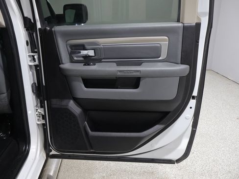 Used 2018 RAM 1500 Big Horn AWD/4WD image 20