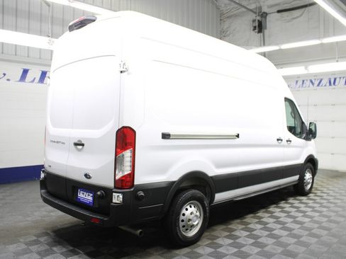Used 2025 Ford Transit 250 148 High Roof AWD w/ Load Area Protection Package image 6