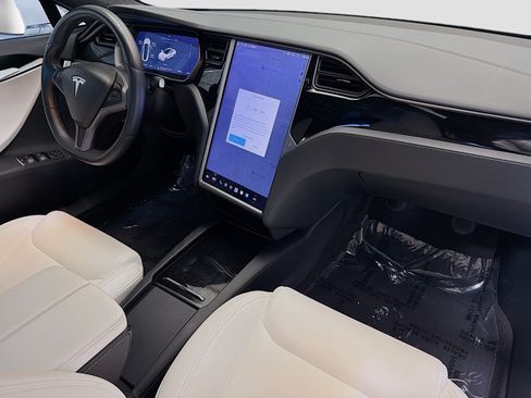 Used 2020 Tesla Model S Long Range Plus AWD/4WD image 12