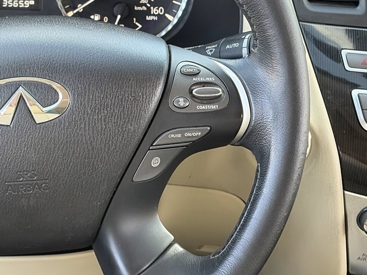 Used 2018 INFINITI QX60 FWD w/ Premium Plus Package image 23