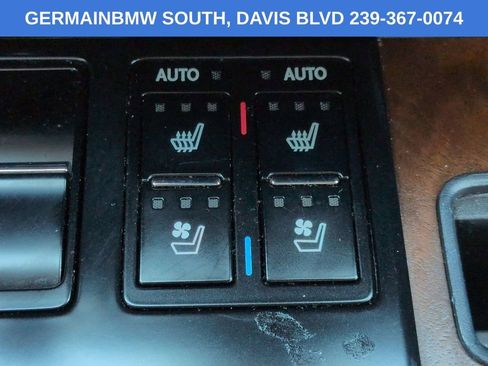 Used 2022 Lexus RX 350L Premium w/ Premium Package AWD/4WD image 25