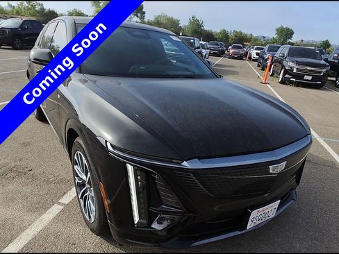 Used 2024 Cadillac Lyriq Sport RWD image 10