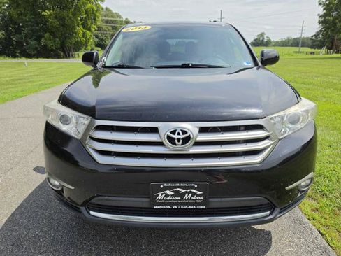 Used 2013 Toyota Highlander Limited AWD/4WD image 3