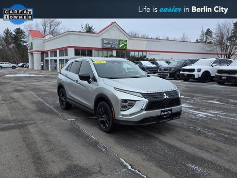 Used 2023 Mitsubishi Eclipse Cross LE image 1