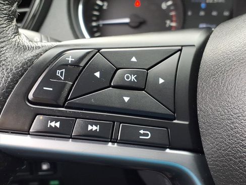 Used 2020 Nissan Rogue SL w/ Premium Package image 20