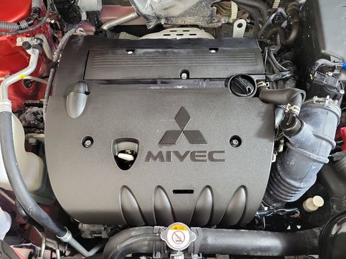 Used 2025 Mitsubishi Outlander Sport AWD image 10