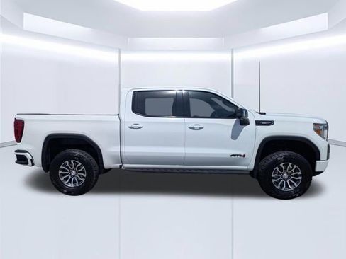 Used 2021 GMC Sierra 1500 AT4 w/ AT4 Premium Package AWD/4WD image 3