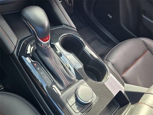 Used 2022 Chevrolet Blazer RS w/ Enhanced Convenience Package image 18