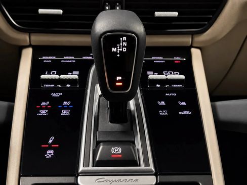 Used 2021 Porsche Cayenne S AWD/4WD image 50