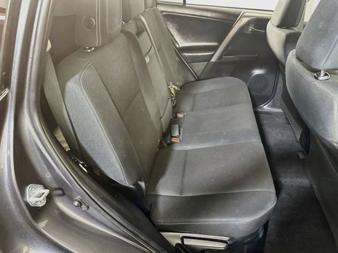 Used 2017 Toyota RAV4 XLE w/ All Weather Liner Package AWD/4WD image 18