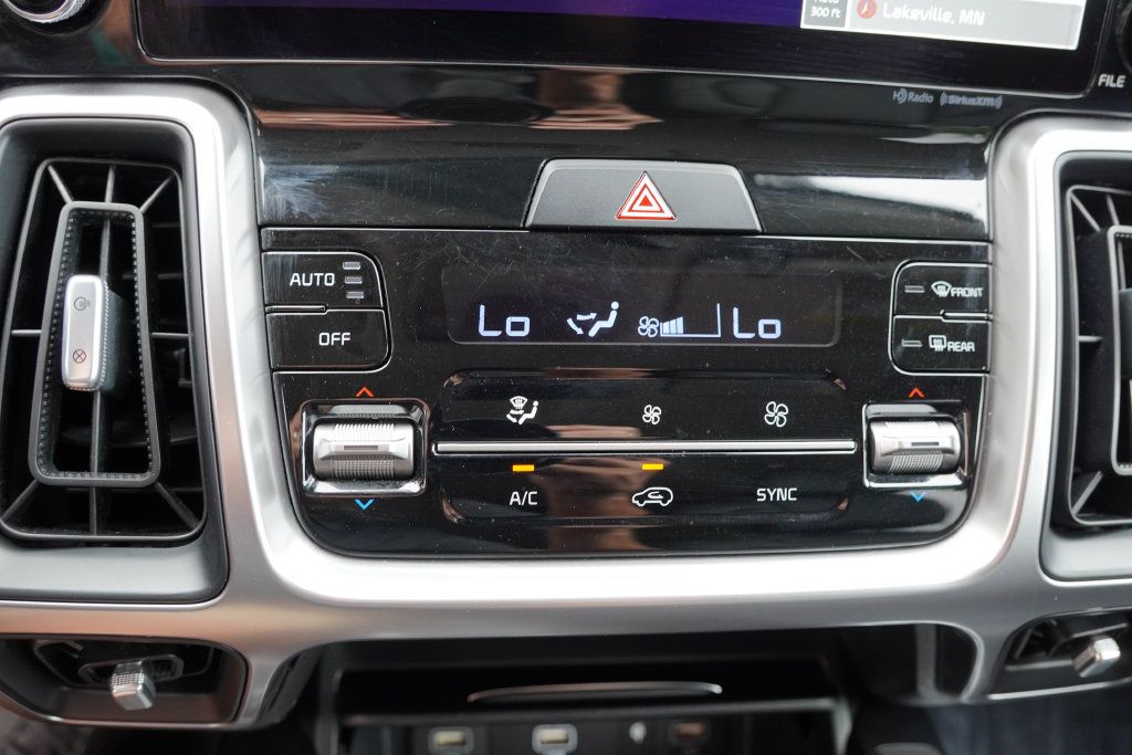 Certified 2023 Kia Sorento S AWD/4WD image 27