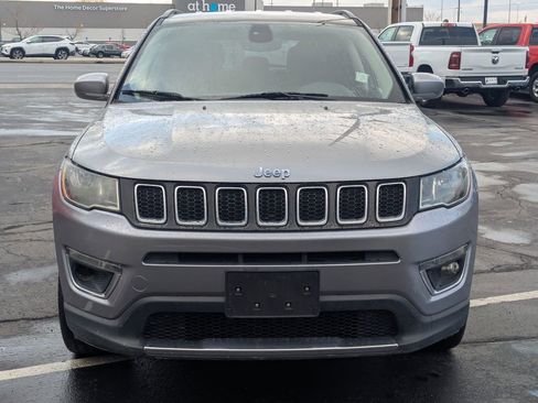 Used 2018 Jeep Compass Limited w/ Safe & Security Group AWD/4WD image 10