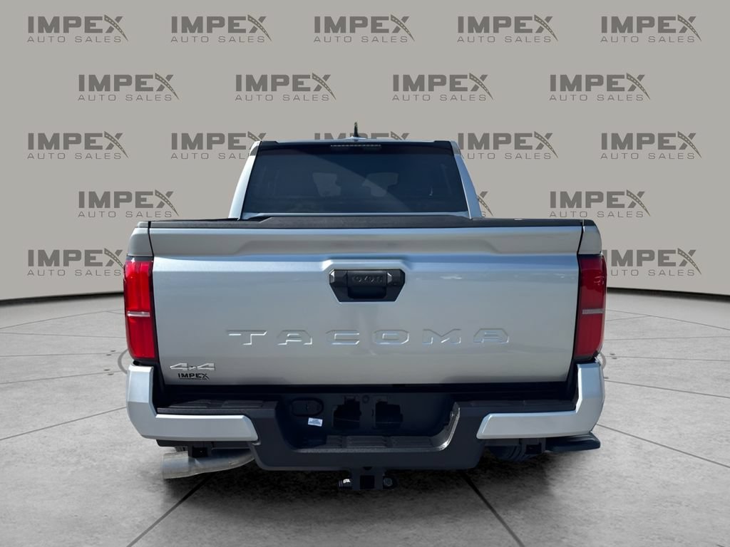 Used 2026 Toyota Tacoma SR5 AWD/4WD image 4