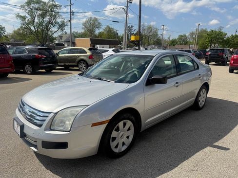 Used 2009 Ford Fusion S FWD image 4