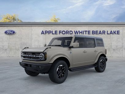 New 2025 Ford Bronco Outer Banks w/ Matte Film Protection Package