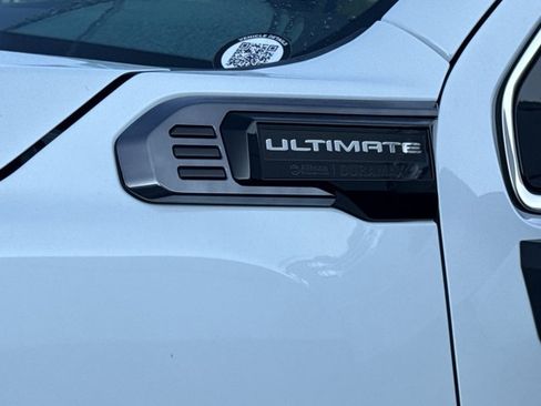 New 2026 GMC Sierra 2500 Denali Ultimate AWD/4WD image 15