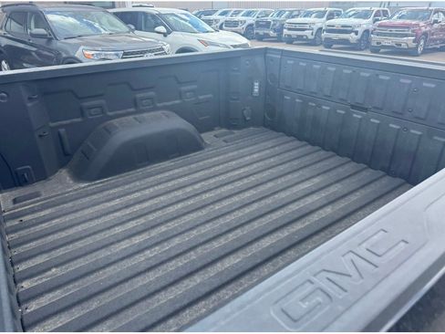 Used 2023 GMC Sierra 1500 SLT AWD/4WD image 14