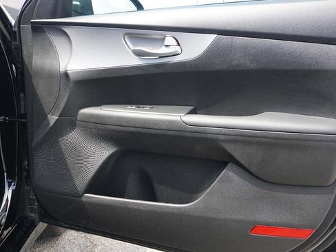 Used 2023 Kia Forte LXS FWD image 19
