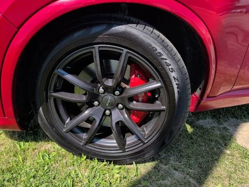 Used 2019 Dodge Durango SRT w/ Technology Group AWD/4WD image 5