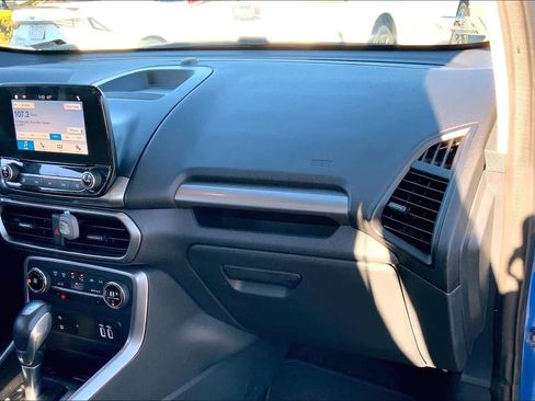 Used 2019 Ford EcoSport SE image 18