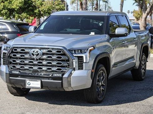 Used 2025 Toyota Tundra Platinum image 3