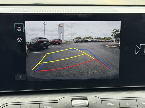 Used 2025 Kia K4 FWD image 31