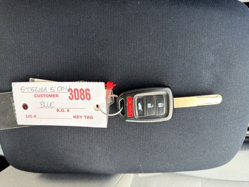 Used 2015 Honda CR-V LX image 15