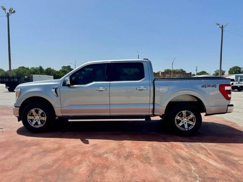 Used 2023 Ford F150 Lariat w/ Trailer Tow Package AWD/4WD image 9