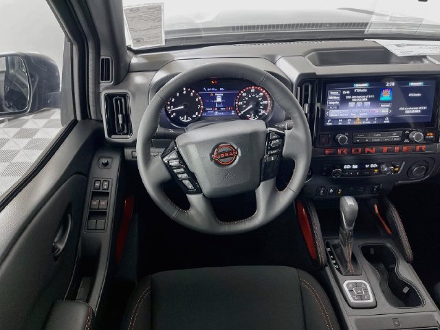 New 2027 Nissan Frontier PRO-4X w/ Pro Convenience Package AWD/4WD image 15