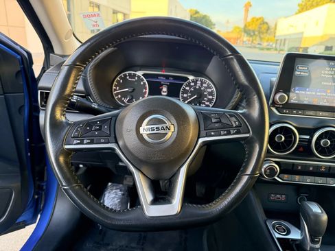 Used 2022 Nissan Sentra SV FWD image 21