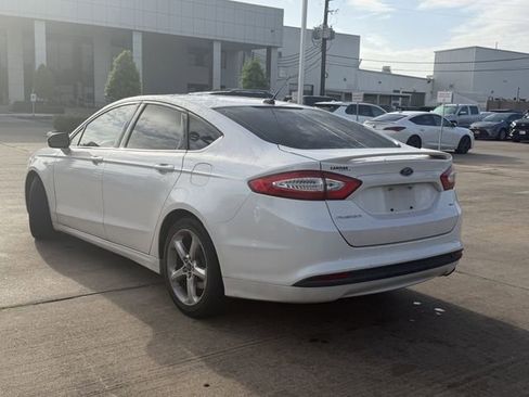 Used 2014 Ford Fusion SE w/ Equipment Group 201A image 7