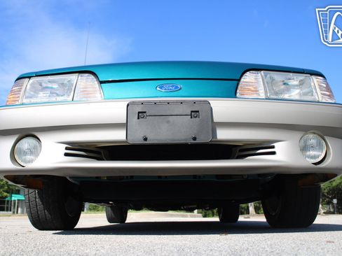 Used 1993 Ford Mustang GT RWD image 14