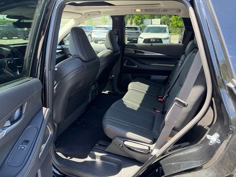 Certified 2026 INFINITI QX60 Luxe w/ Cargo Package AWD/4WD image 10