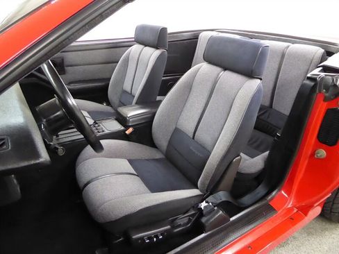 Used 1988 Chevrolet Camaro IROC-Z image 25