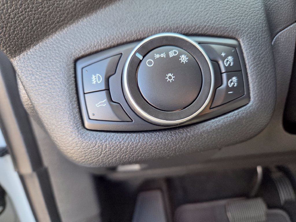 Used 2018 Ford Escape SE AWD/4WD image 14