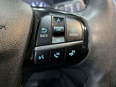 Used 2022 Ford Escape SE w/ Cold Weather Package image 18