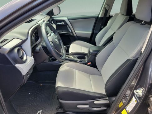 Used 2018 Toyota RAV4 Adventure FWD image 24