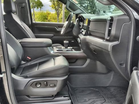 Certified 2023 GMC Sierra 1500 SLT w/ SLT Premium Package image 28