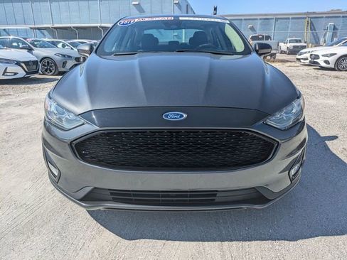 Used 2019 Ford Fusion SE image 7